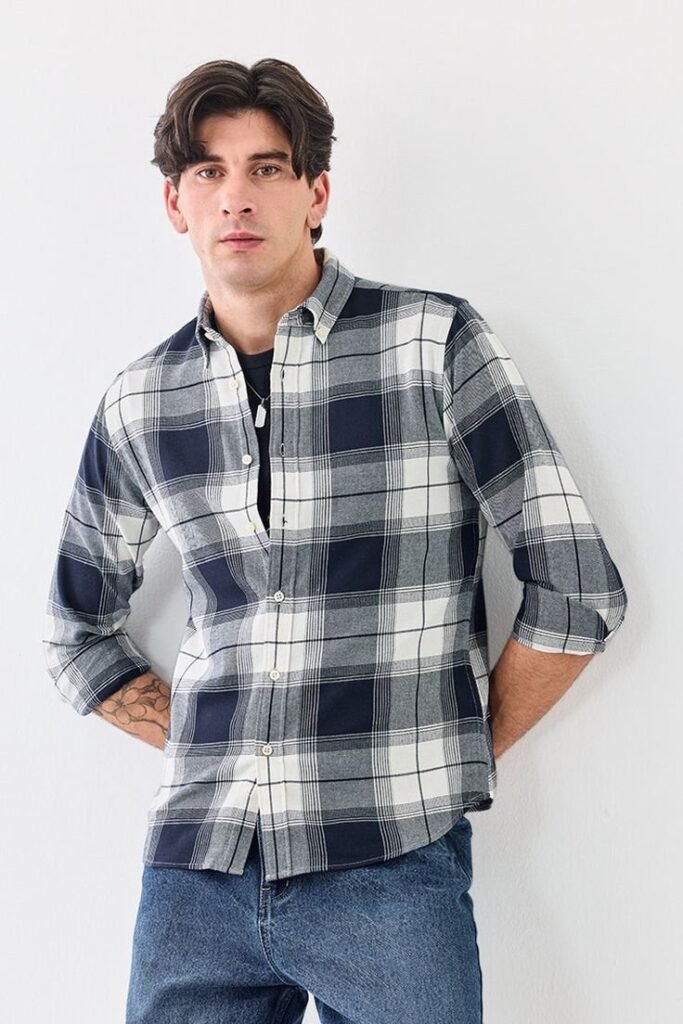 MrCamicie Navy White Buffalo Check Casual Shirt